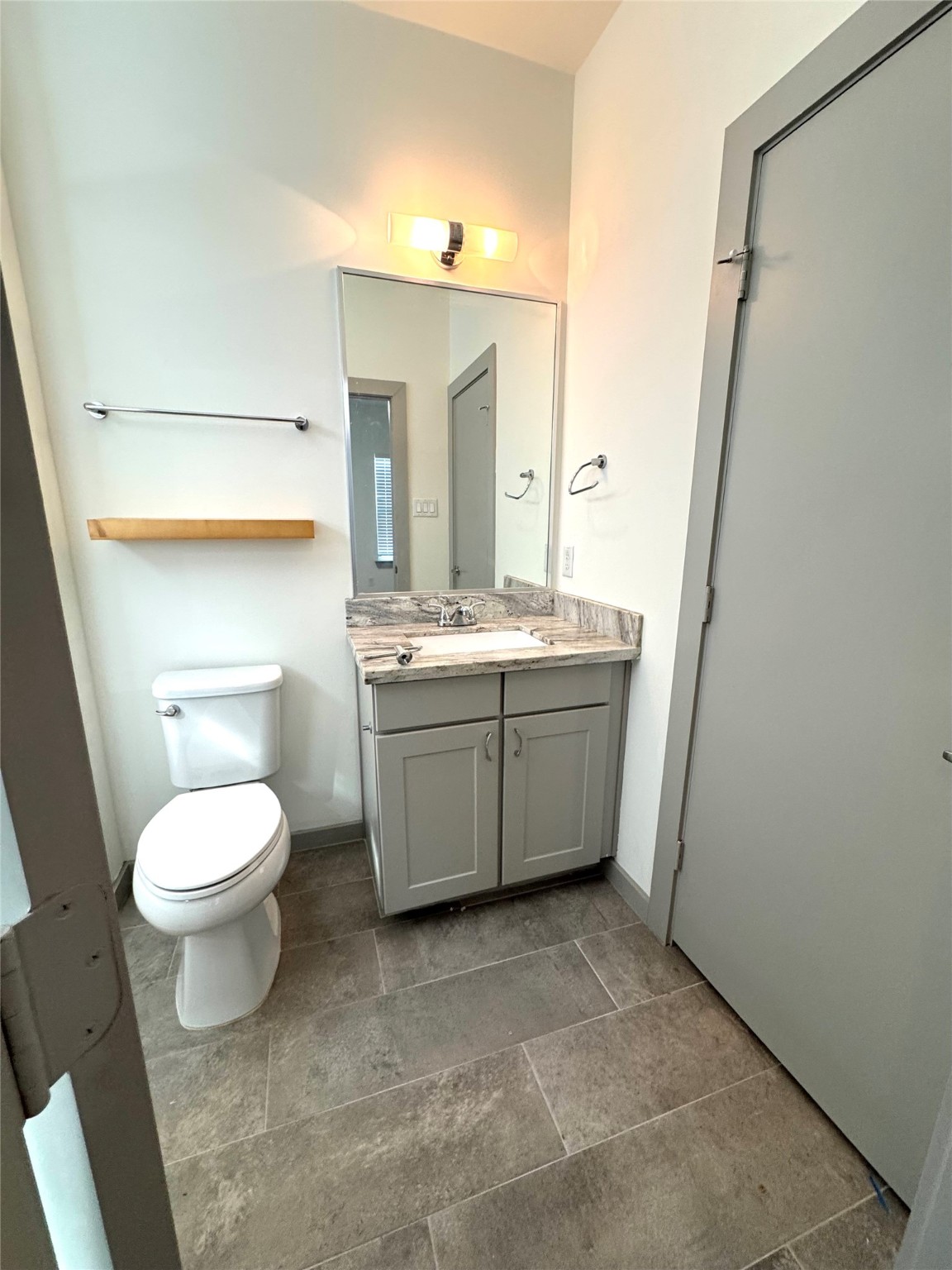 2405 Bastrop Street Property Photo 13