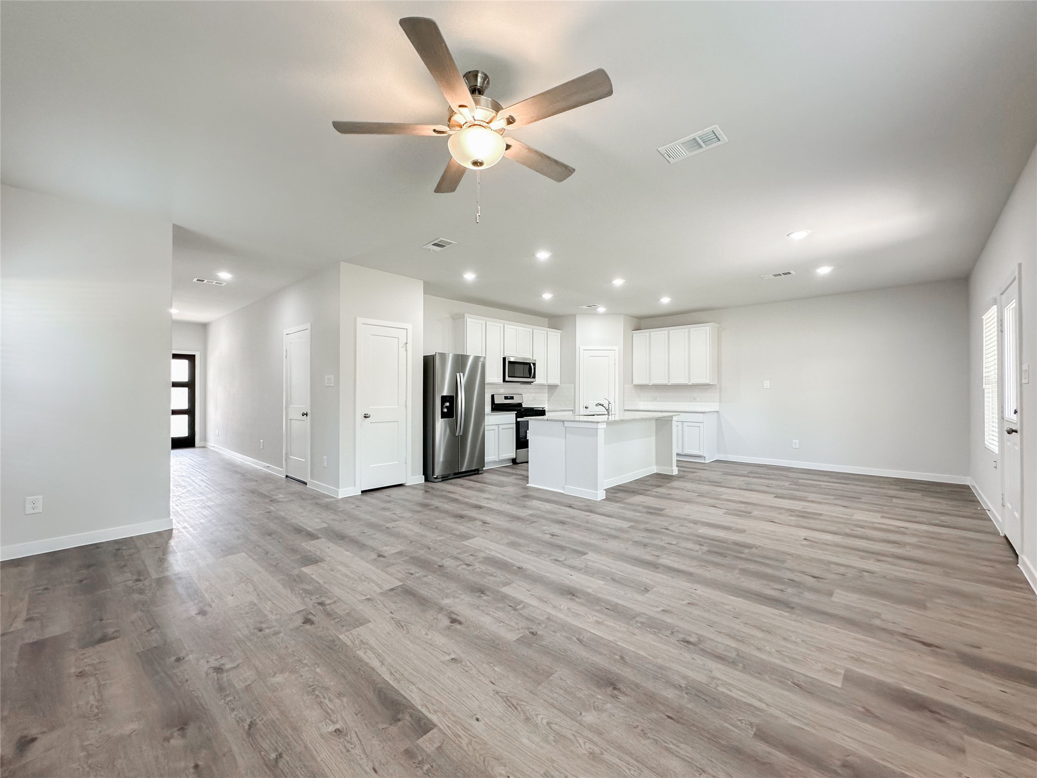 7806 Alset Dr Property Photo 6