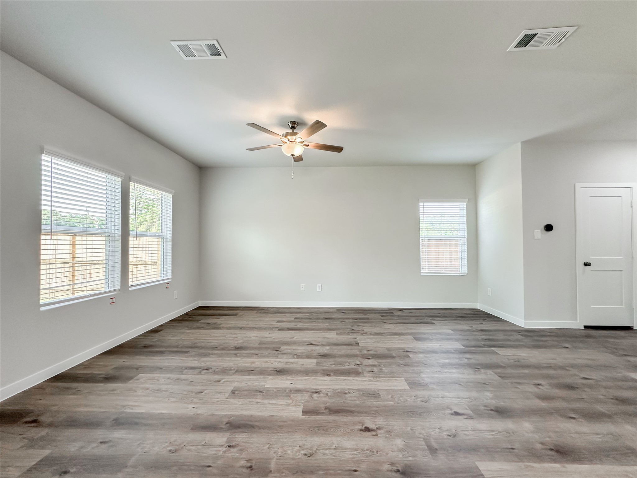 7806 Alset Dr Property Photo 7