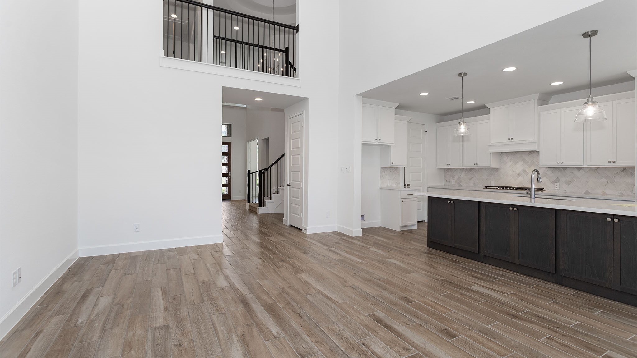10627 Melida Dawn Way Property Photo 6