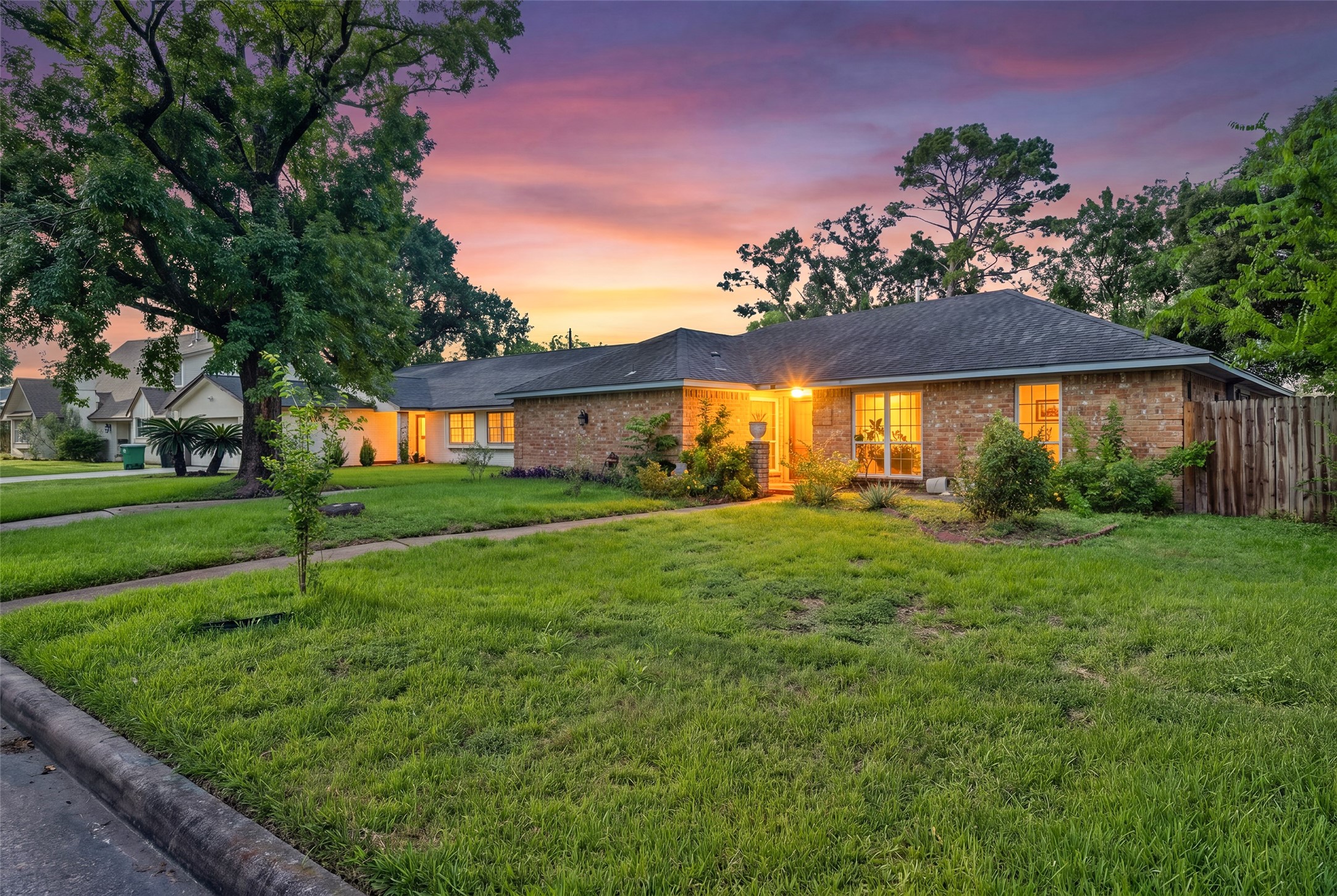 5714 Arbor Vitae Drive Property Photo 1