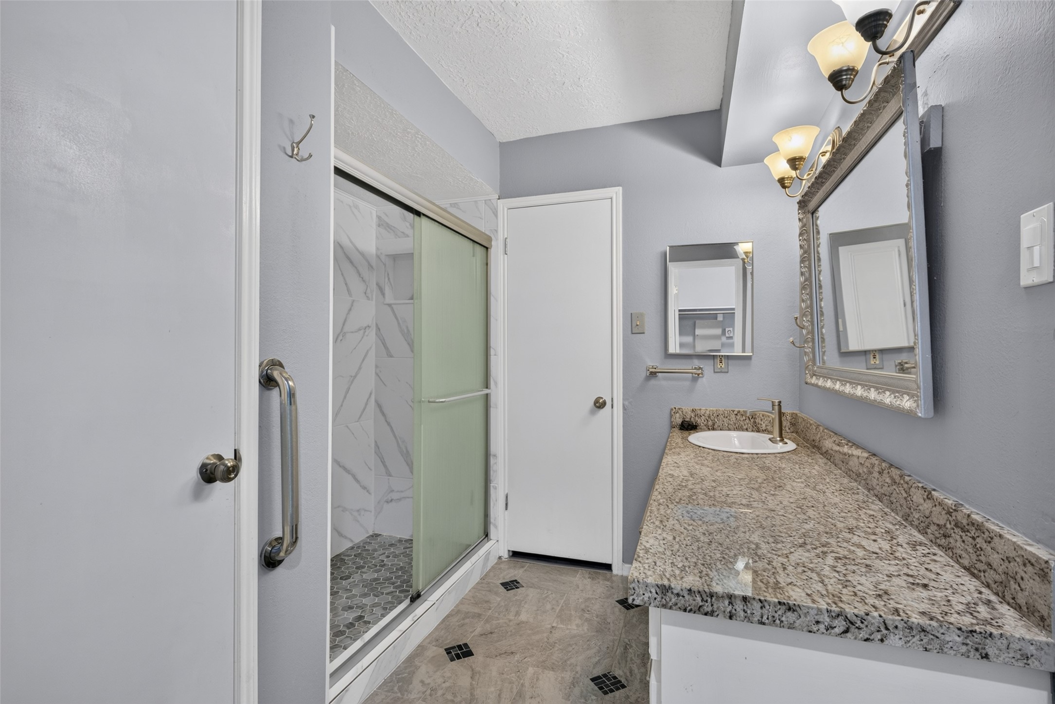 5714 Arbor Vitae Drive Property Photo 35