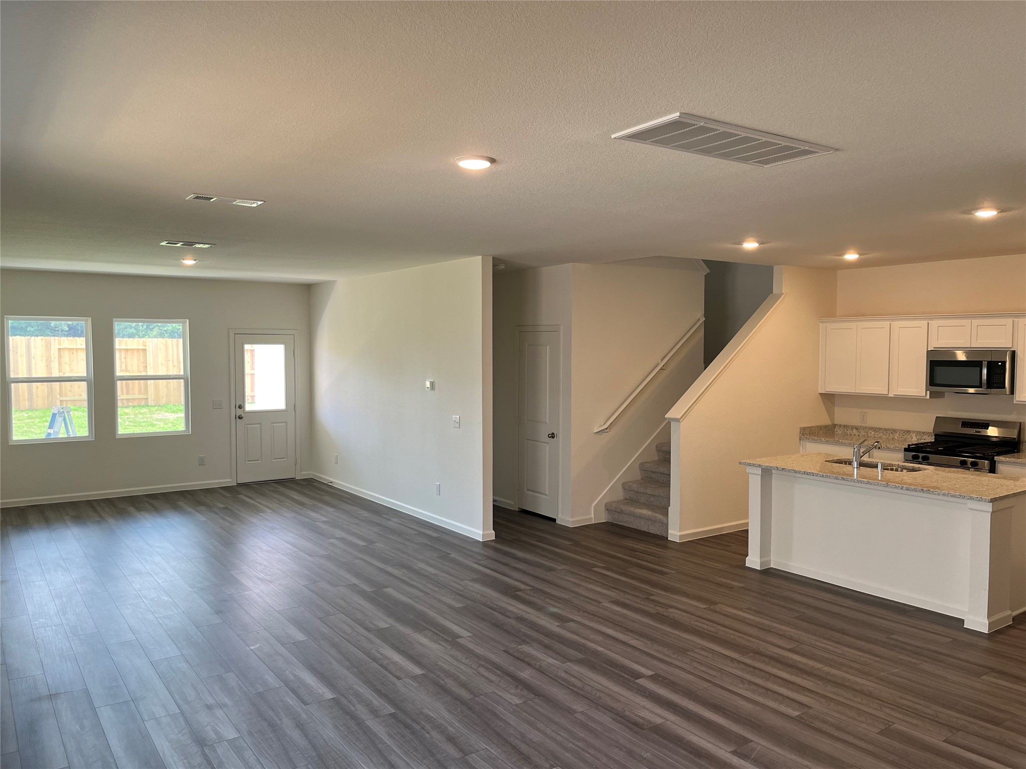 5646 Shelford Birch Drive Property Photo 2