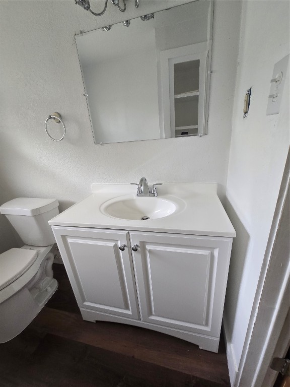 4100 Mockingbird Lane Property Photo 18