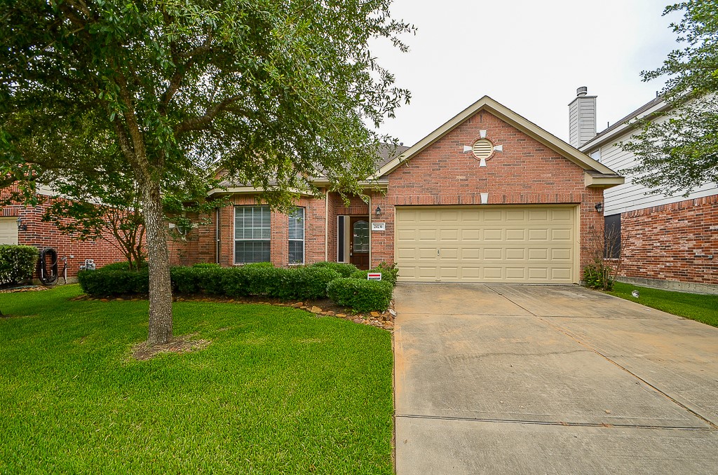21731 Hannover Ridge Drive Property Photo 1