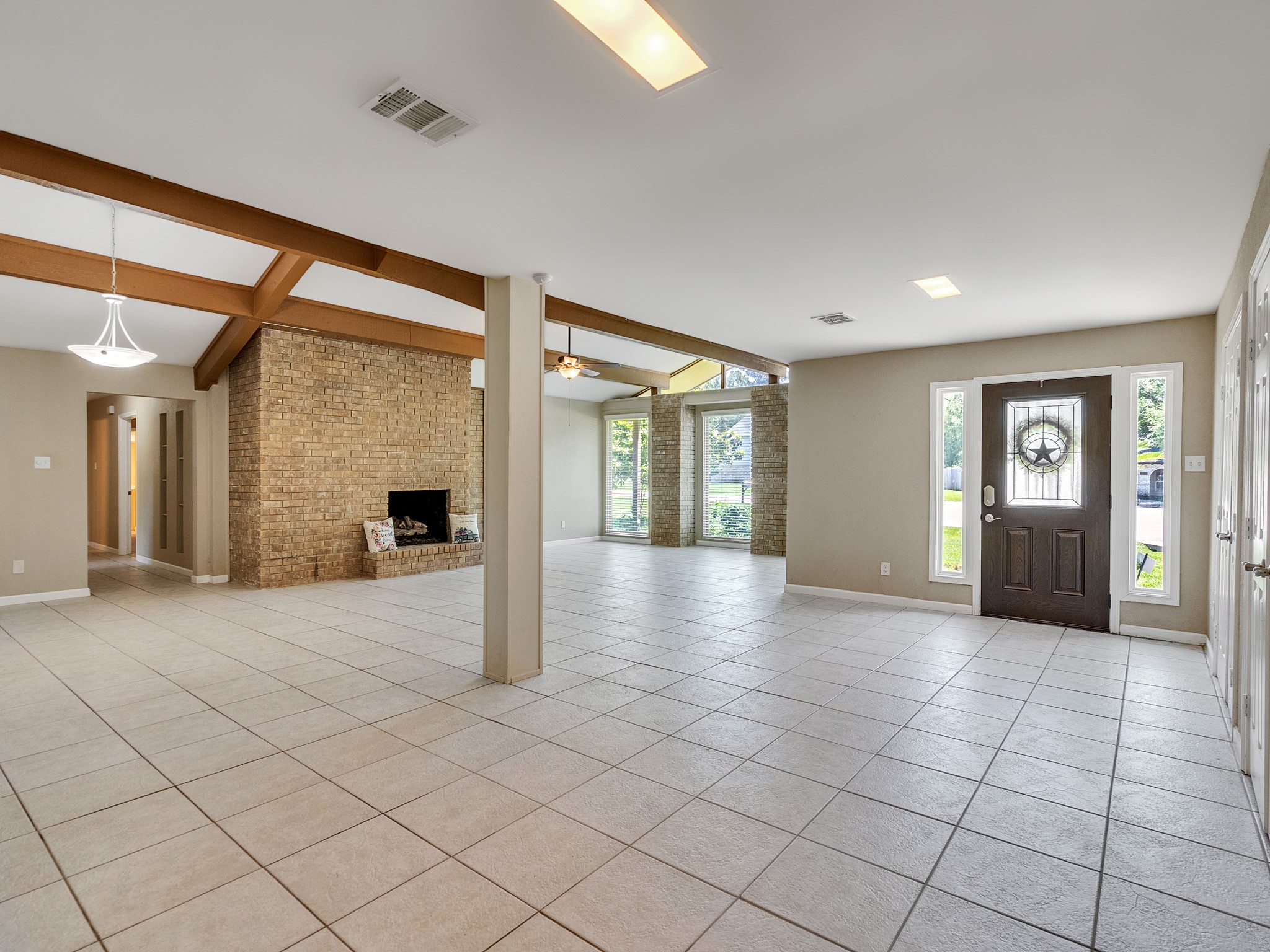 603 Casper Court Property Photo 14