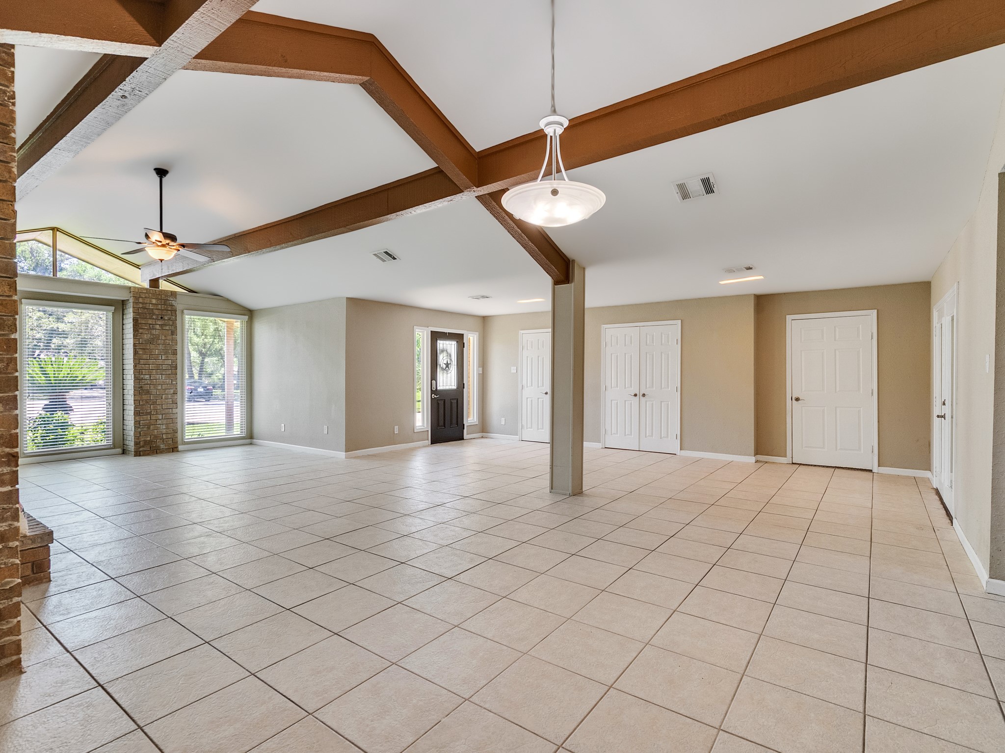 603 Casper Court Property Photo 16