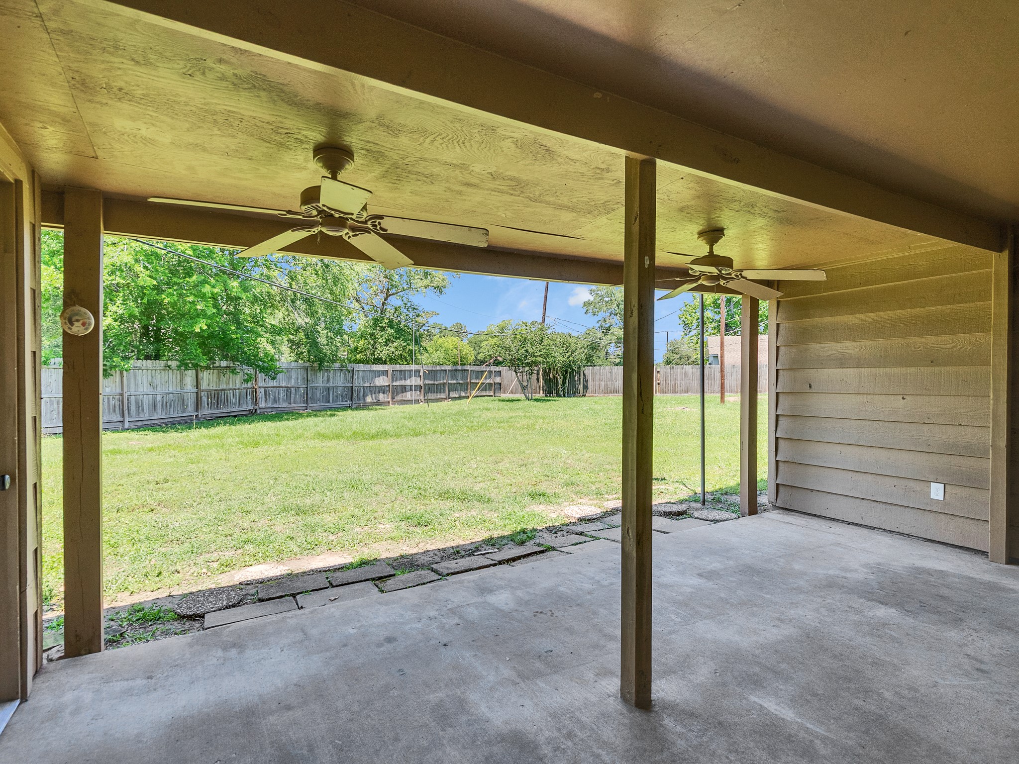603 Casper Court Property Photo 27