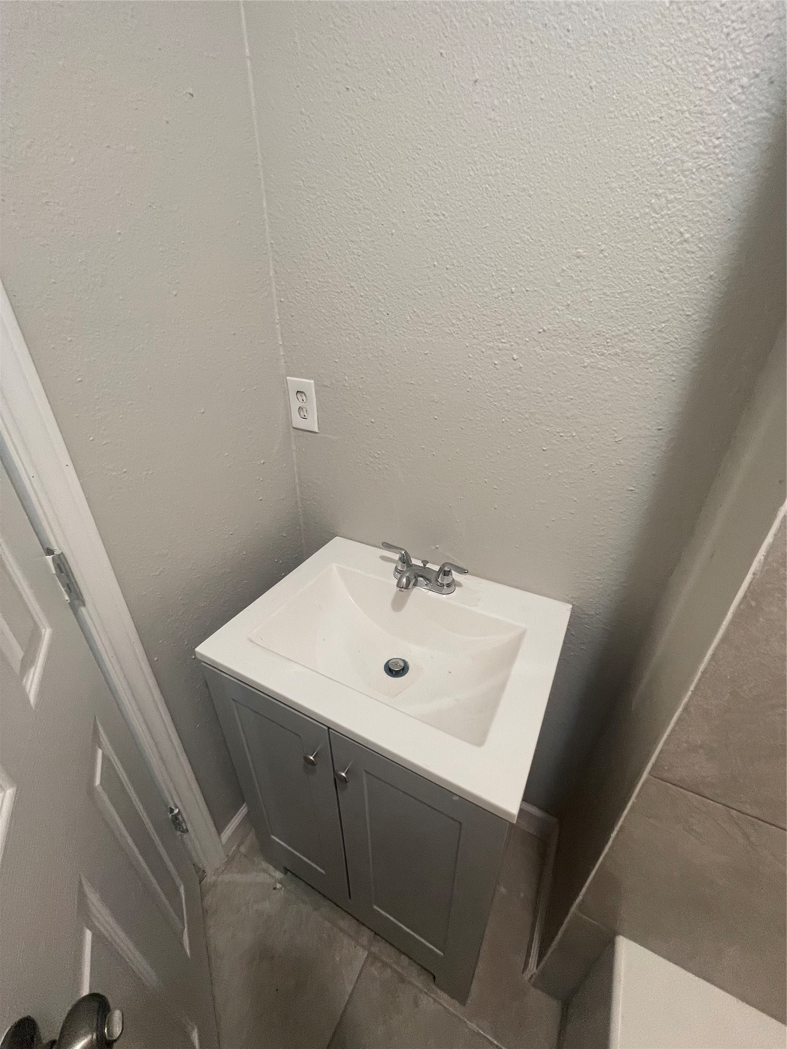 5514 Bunte Street A Property Photo 6