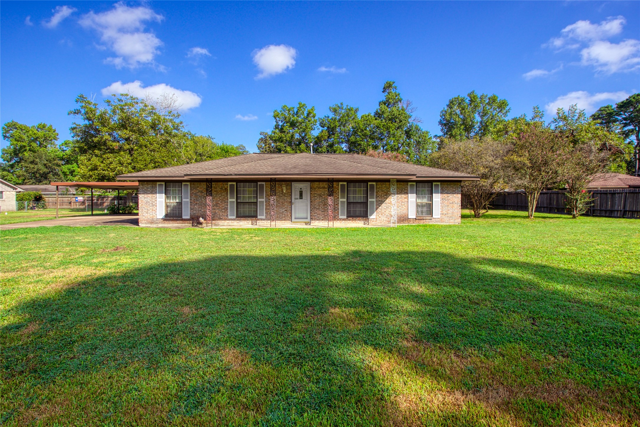 2310 Creekdale Drive Property Photo 1