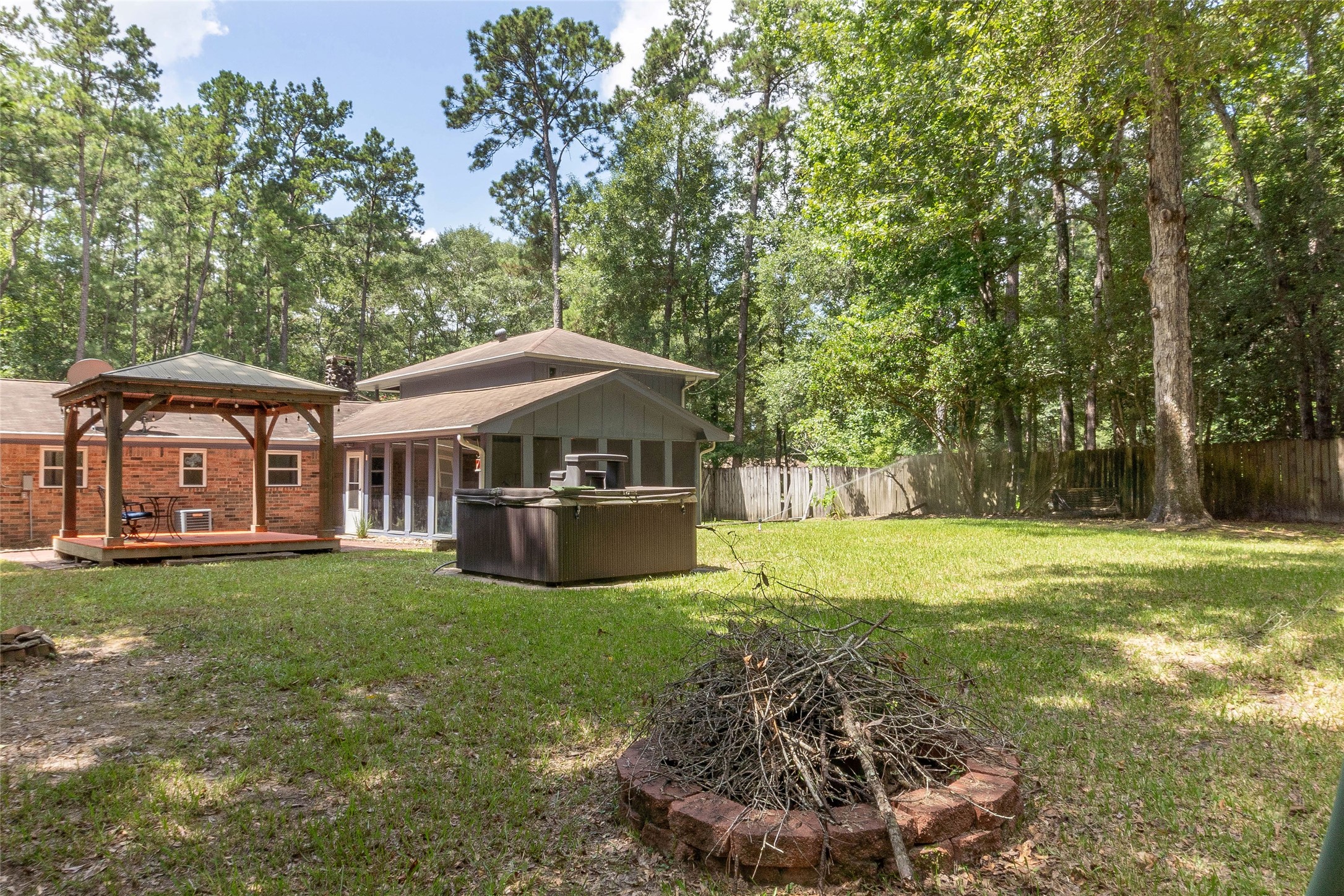 302 Oak Lane Property Photo 39