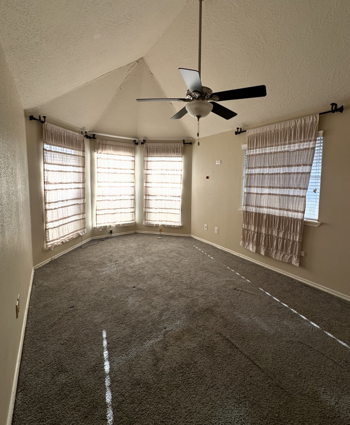 9115 Kindlewood Drive Property Photo 6