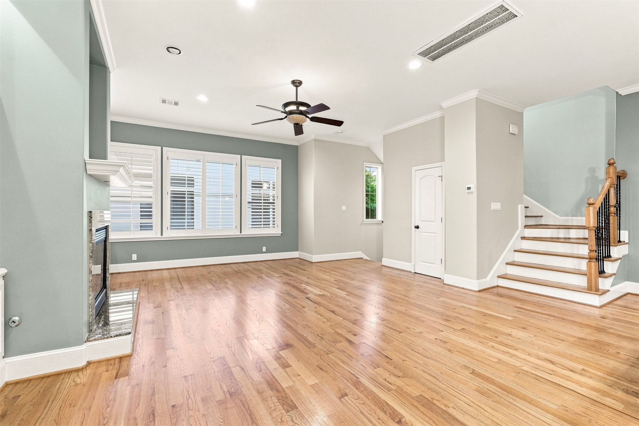 1714 Ovid Street A Property Photo 10