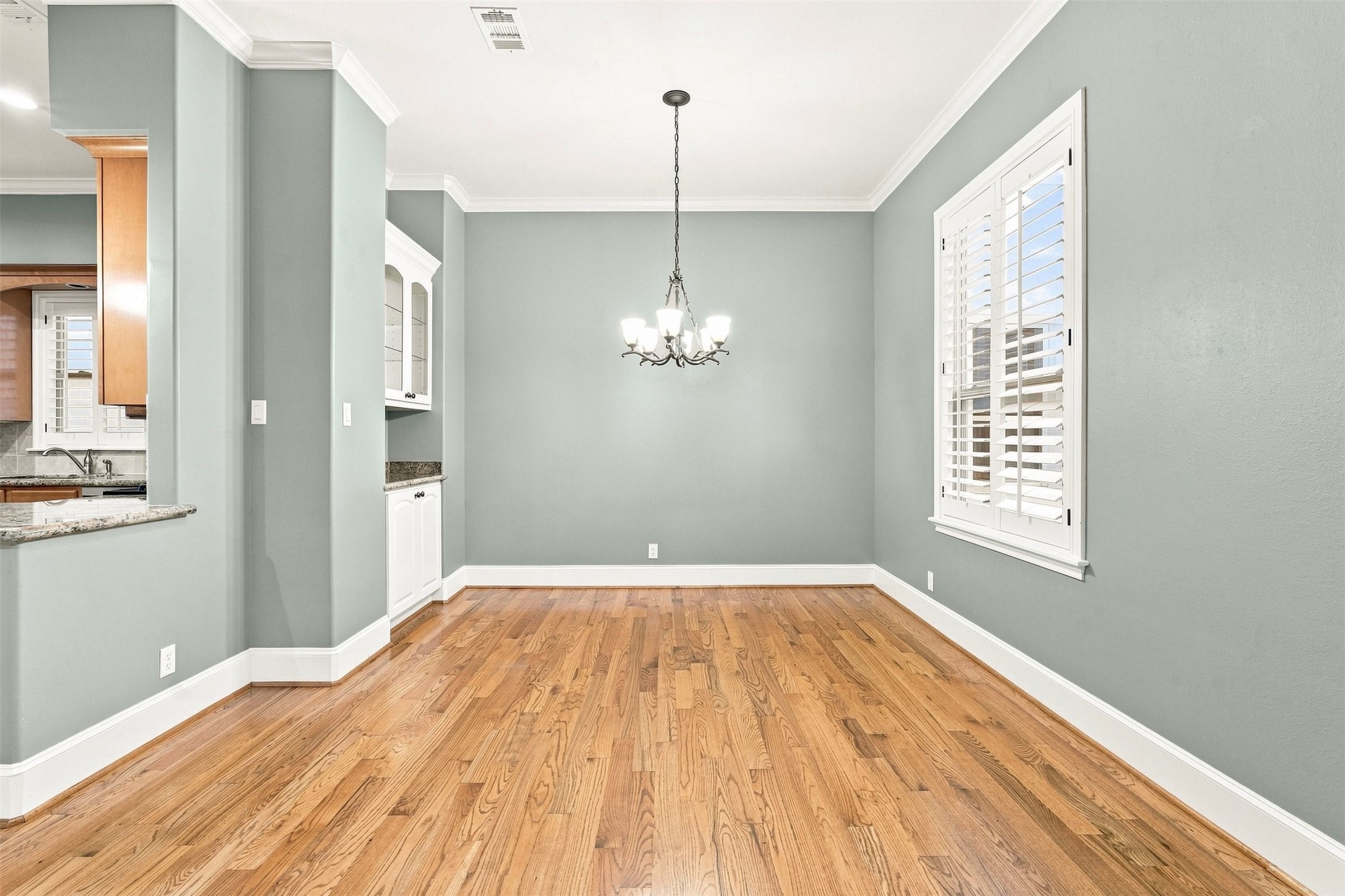 1714 Ovid Street A Property Photo 11