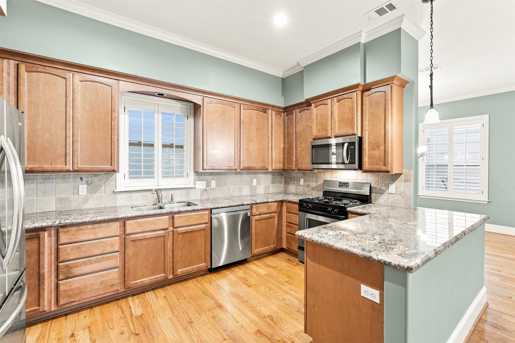 1714 Ovid Street A Property Photo 14