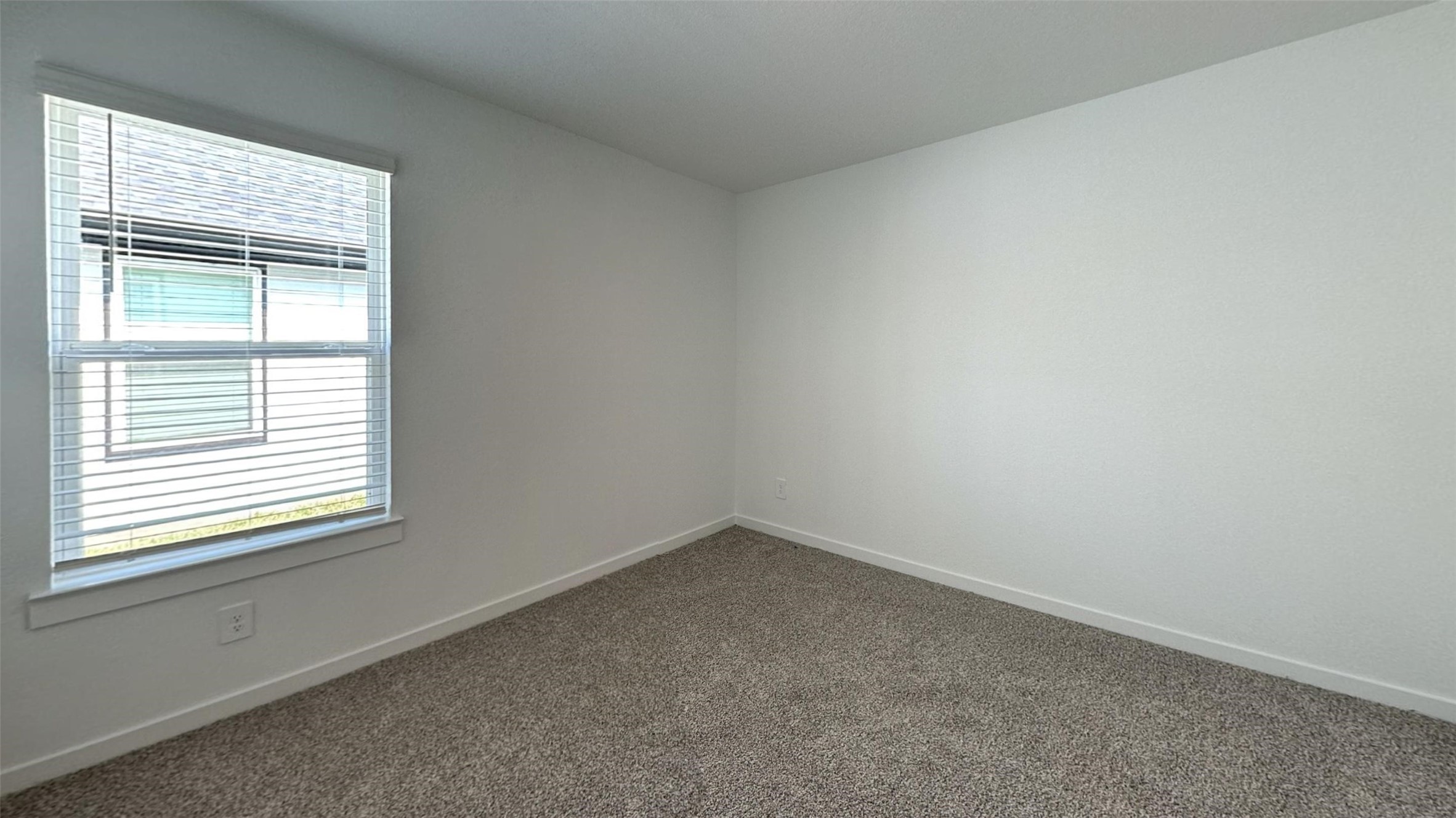 31727 Margaret Woods Lane Property Photo 23