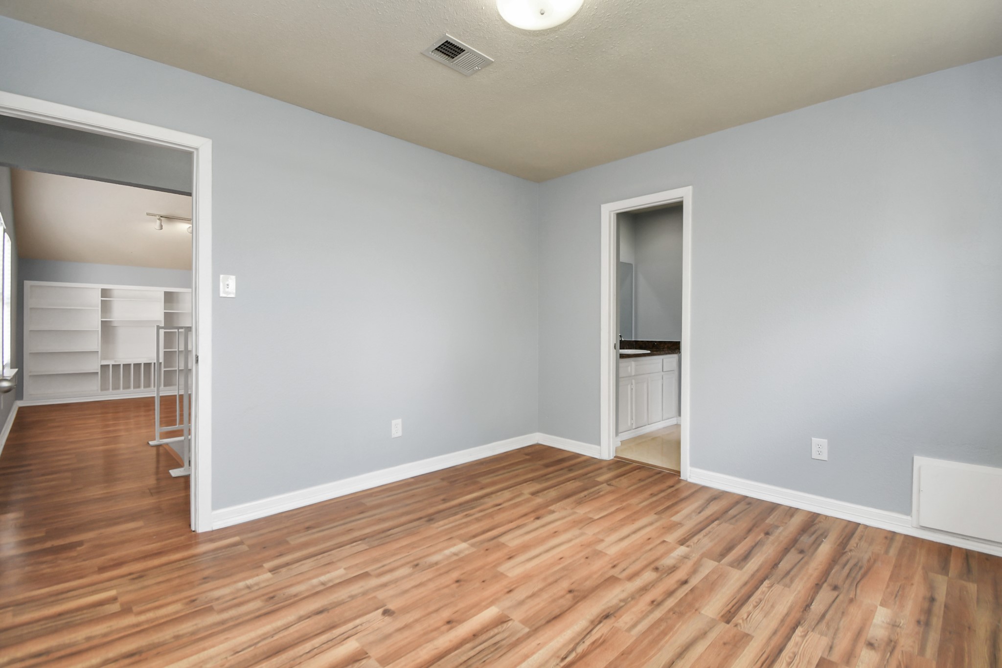 11730 Zarroll Drive Property Photo 30