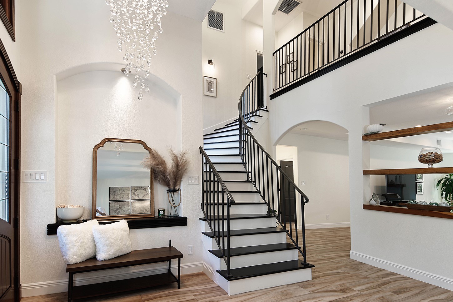 16 Wild Ginger Court Property Photo 5