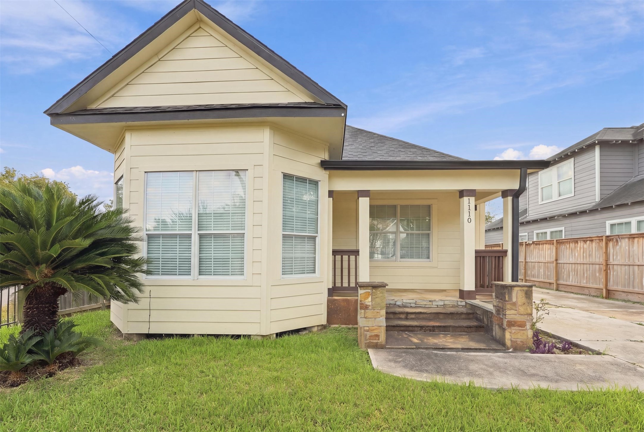 1110 Cordell Street Property Photo 2