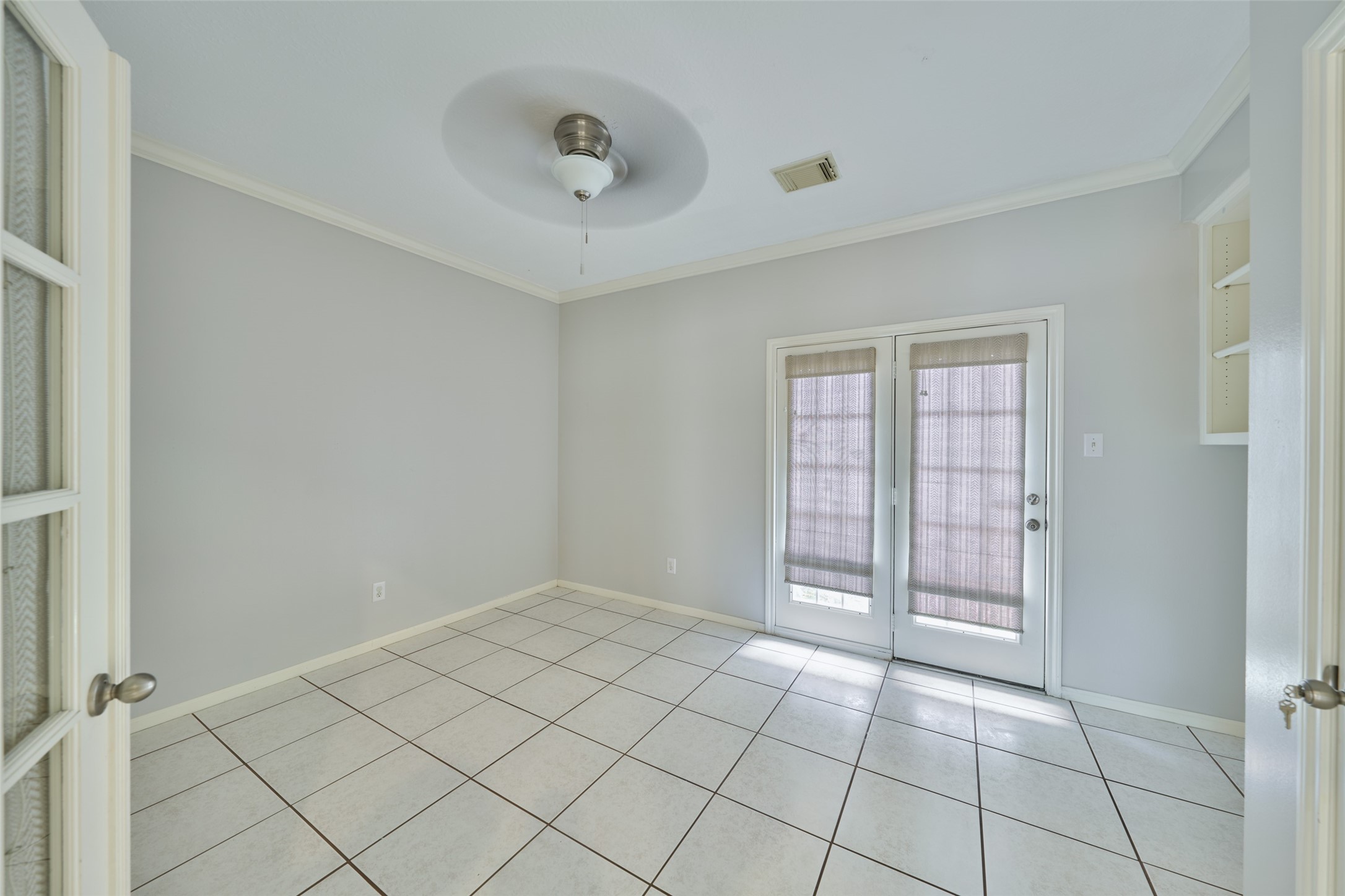 13839 Carriage Walk Lane Property Photo 17