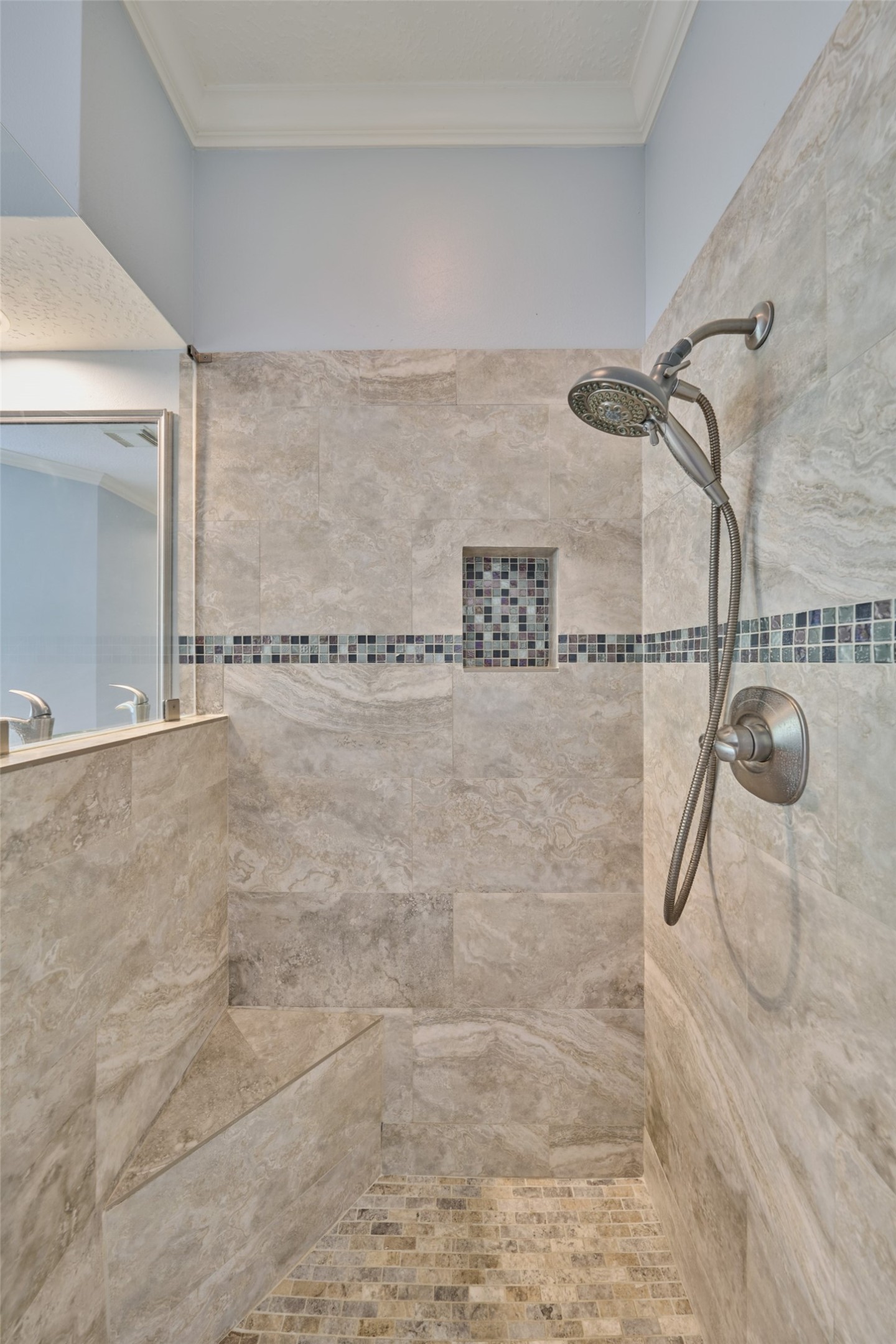 13839 Carriage Walk Lane Property Photo 34