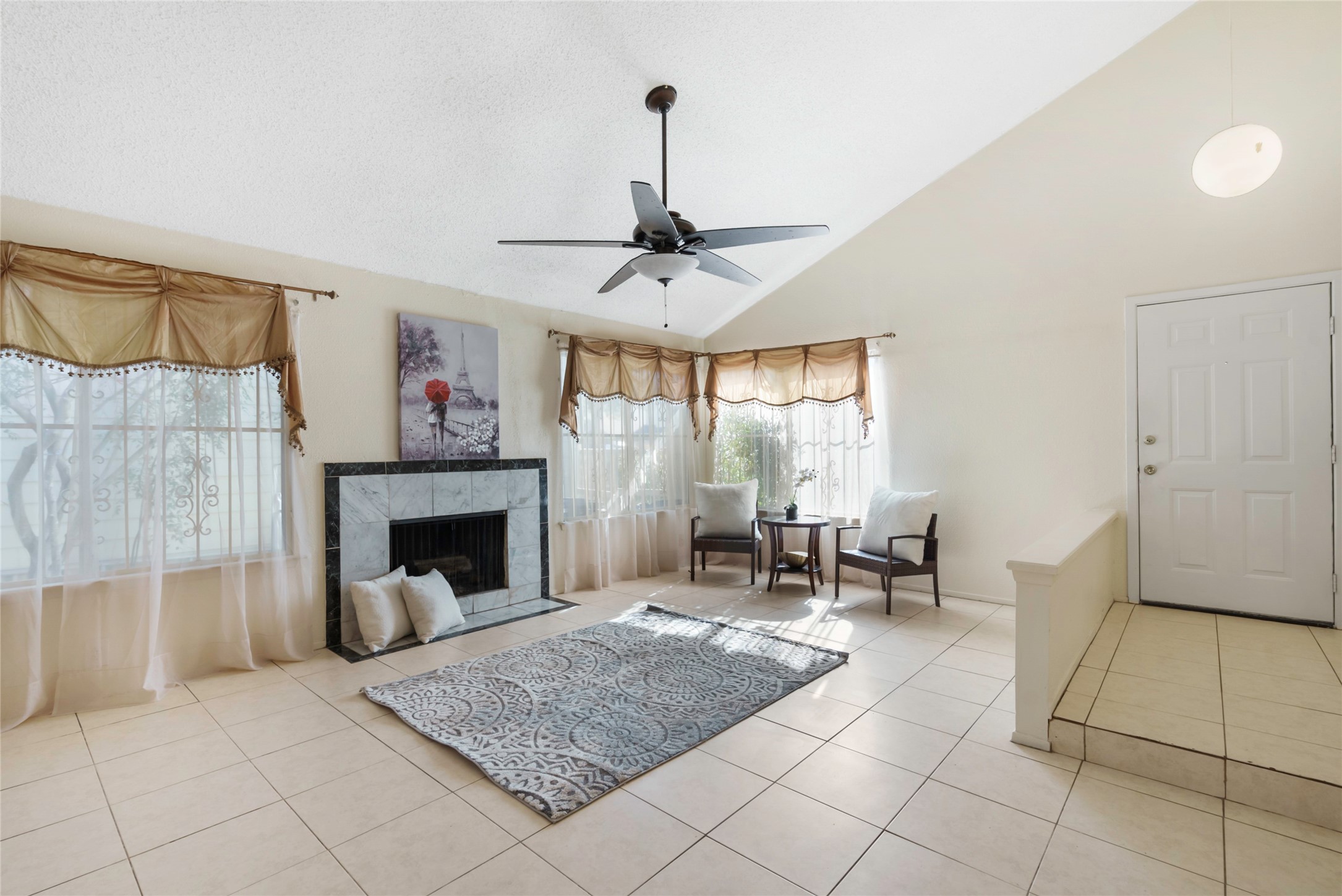 13622 Sunswept Way Property Photo 9