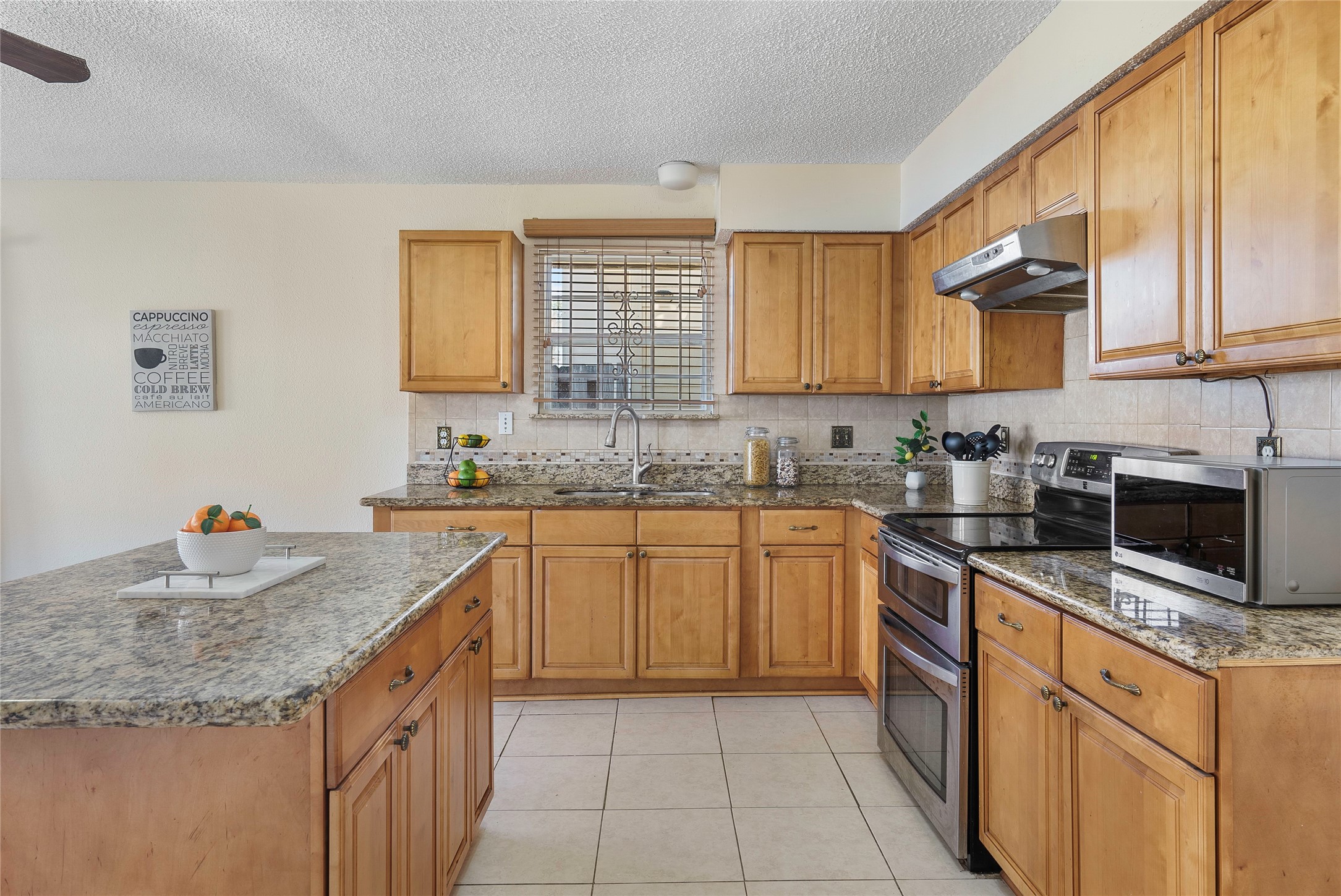 13622 Sunswept Way Property Photo 12