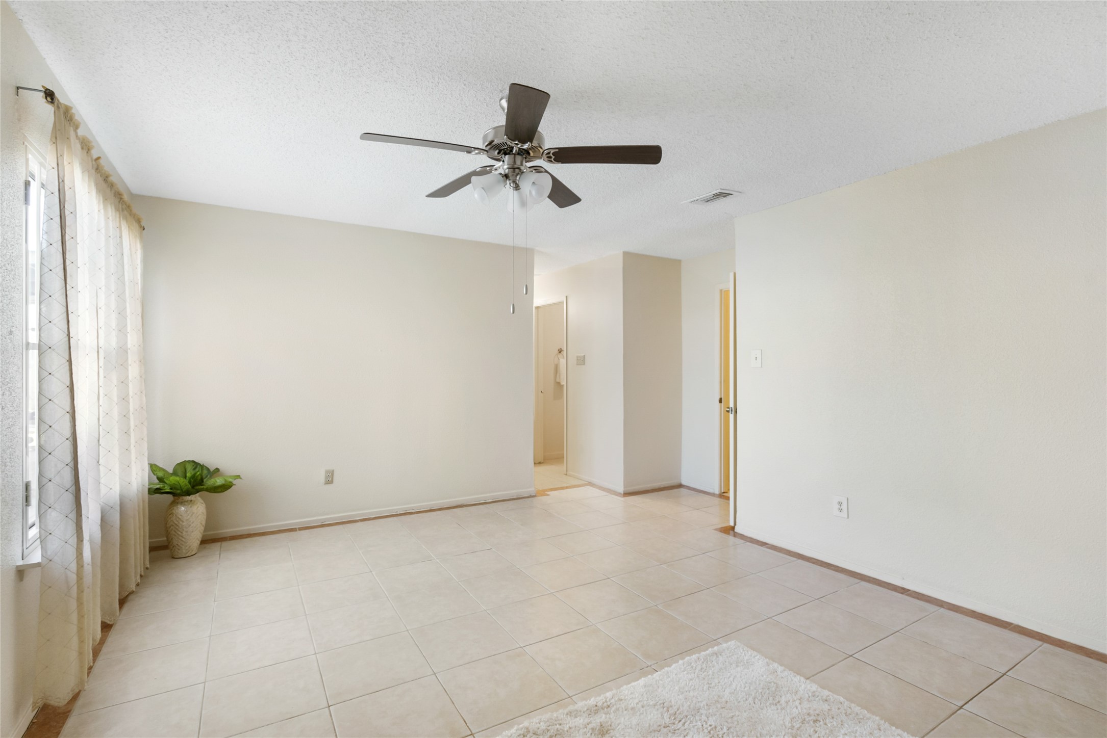 13622 Sunswept Way Property Photo 18