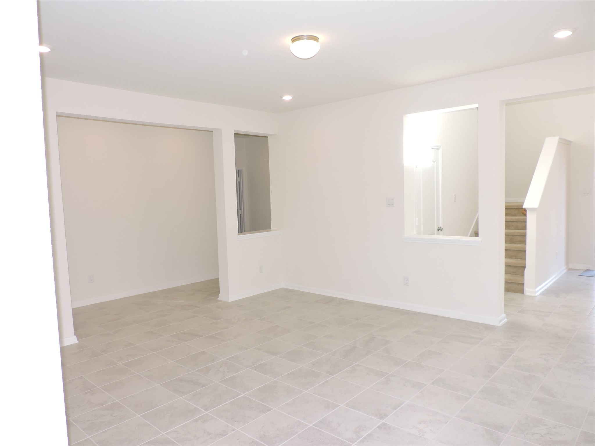 1122 Epworth Court Property Photo 17