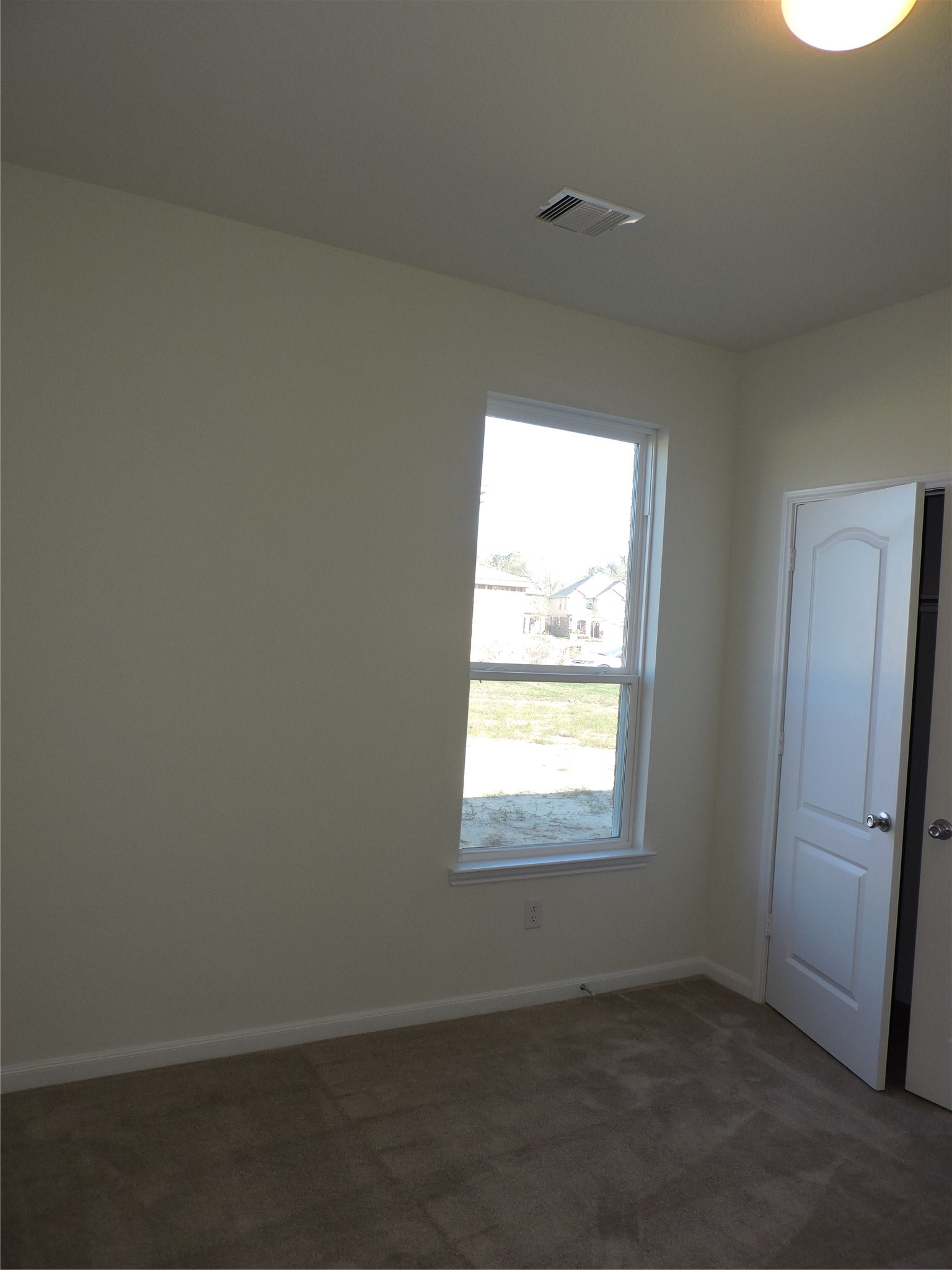 1122 Epworth Court Property Photo 19