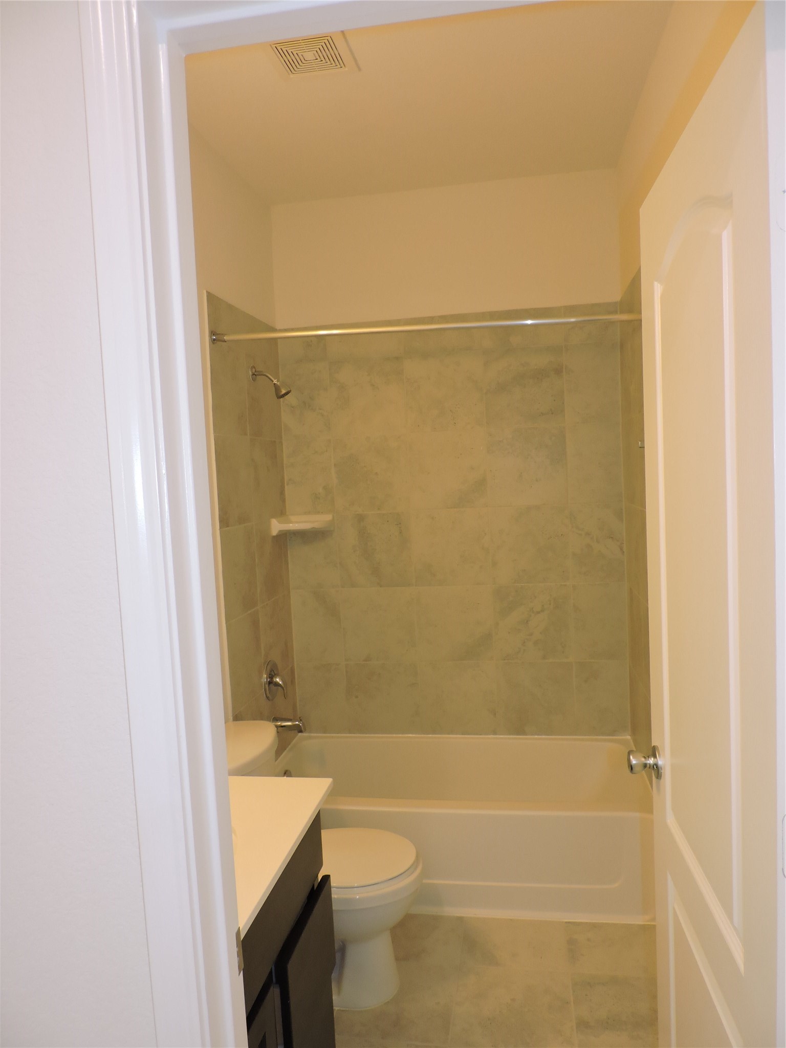 1122 Epworth Court Property Photo 20
