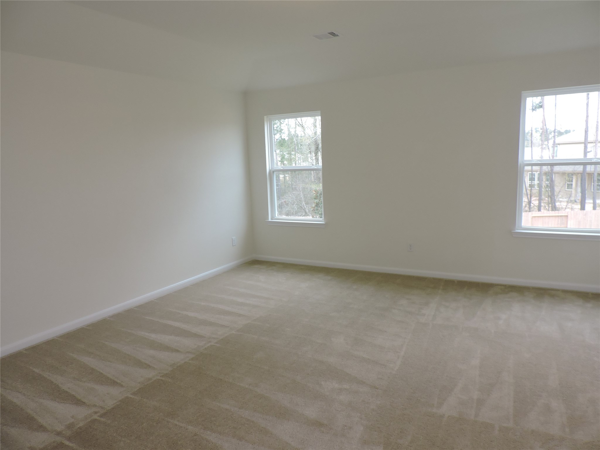 1122 Epworth Court Property Photo 23