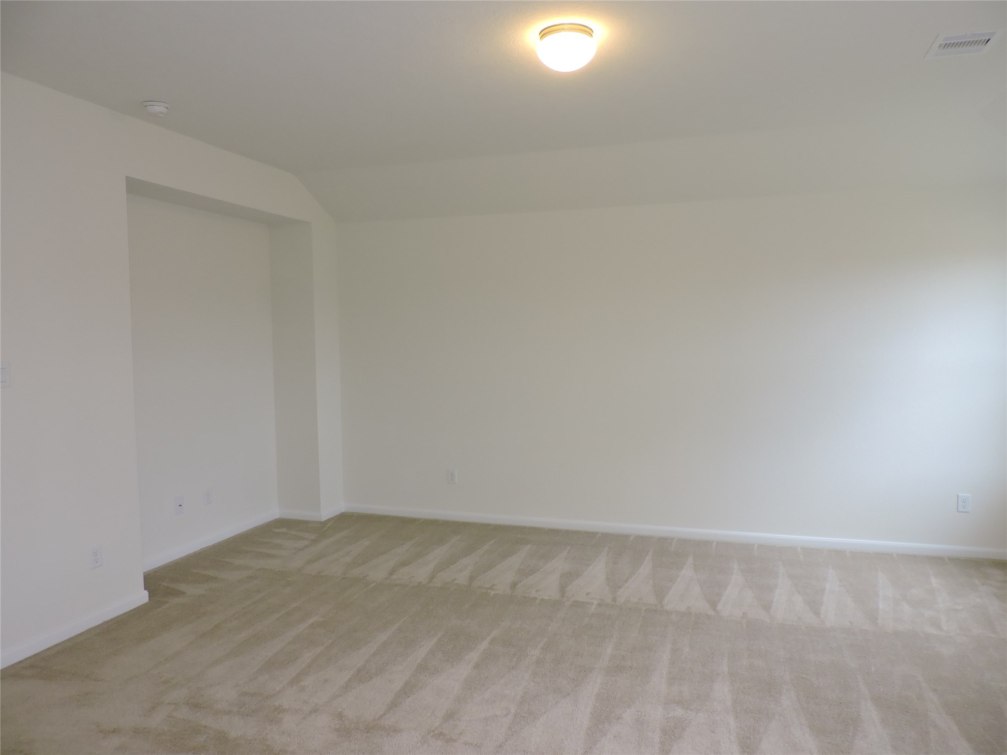 1122 Epworth Court Property Photo 27