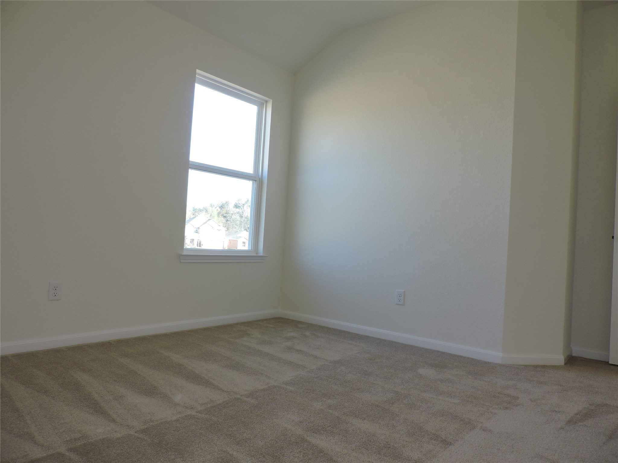 1122 Epworth Court Property Photo 29