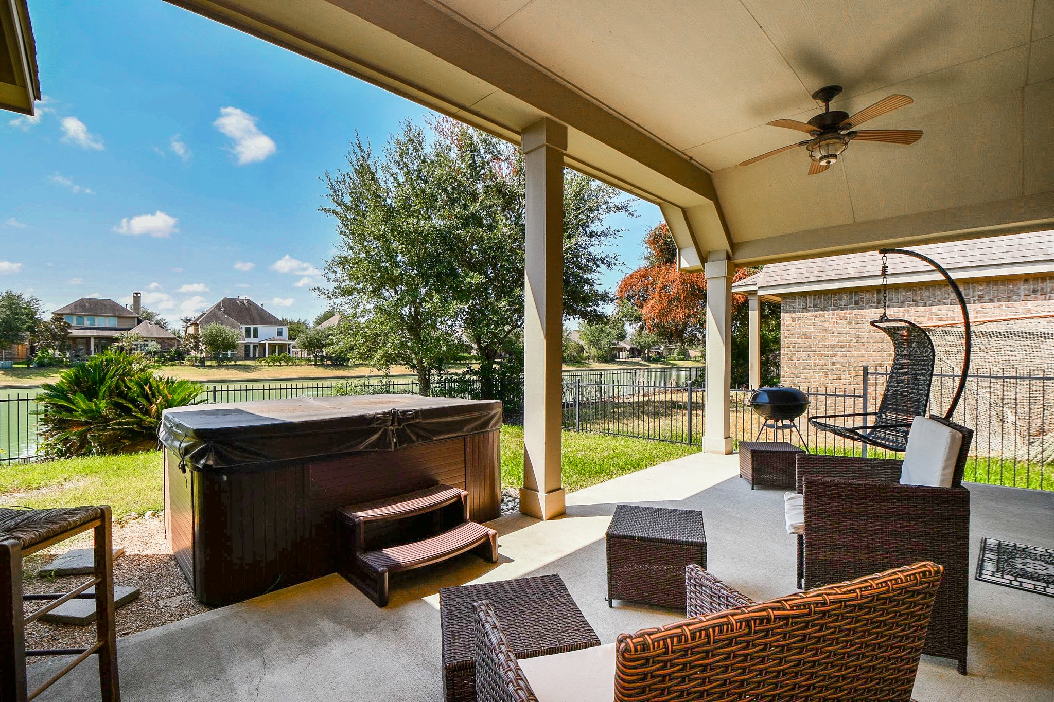 26223 Serenity Oaks Drive Property Photo 18