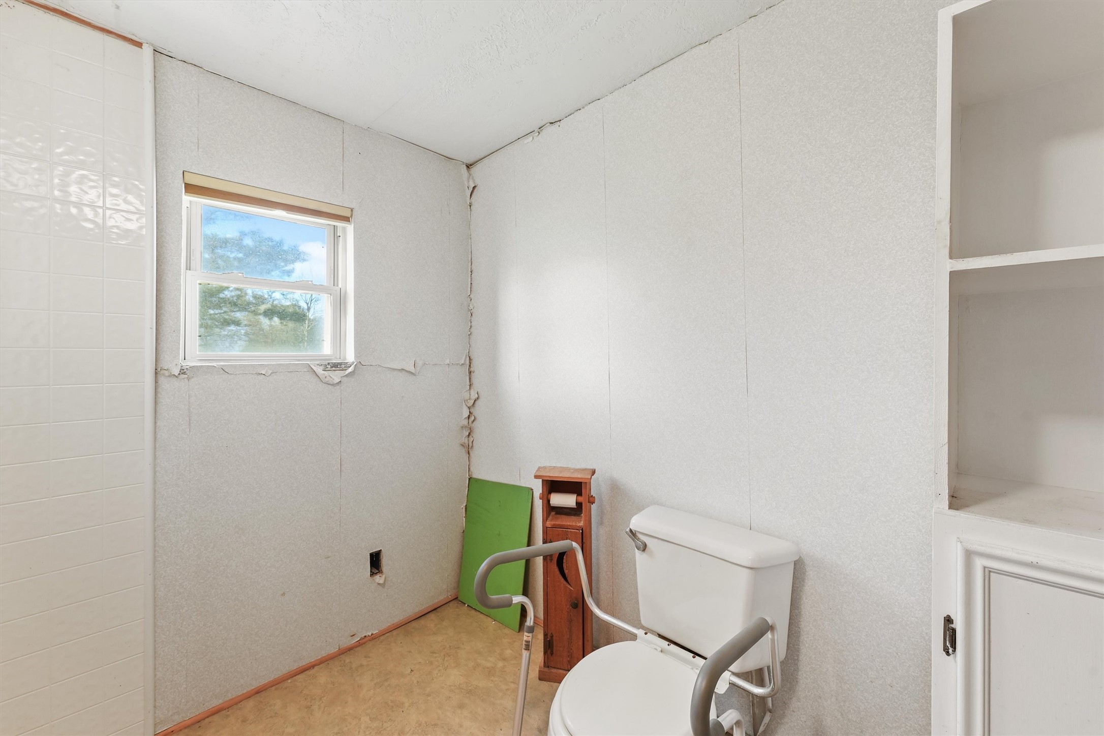 2163 County Road 6026 Property Photo 13