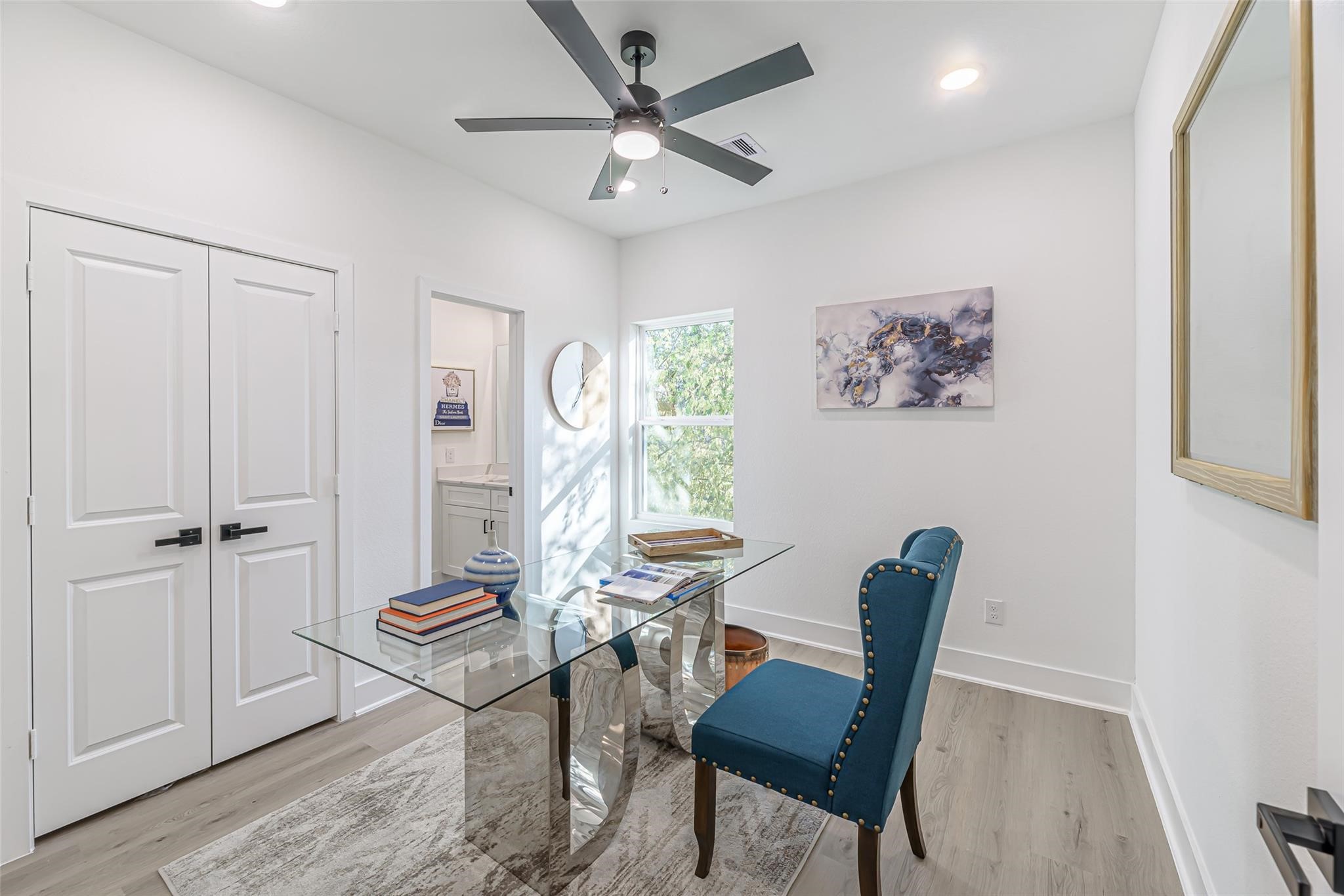 7806 Comal Street B Property Photo 18