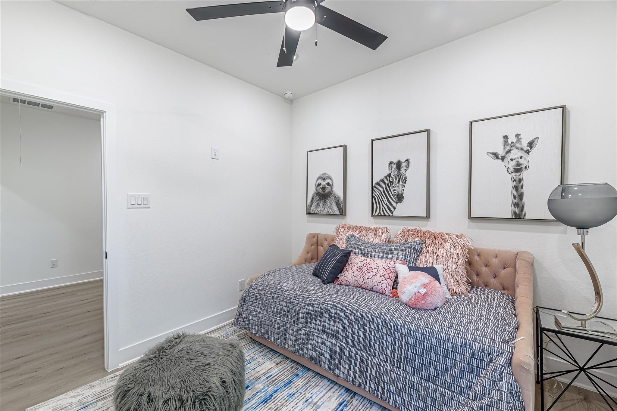 7806 Comal Street B Property Photo 19