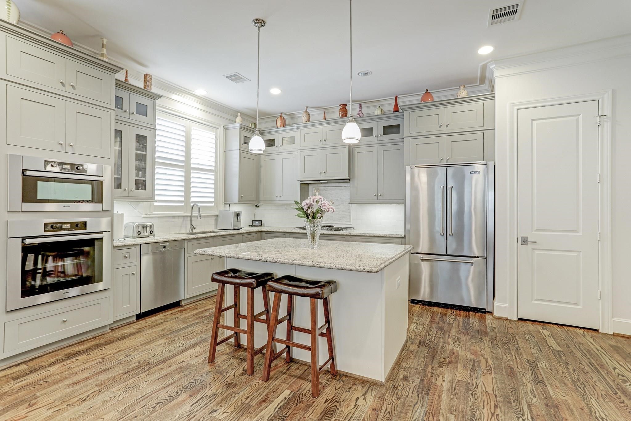 2015 Mcclendon Street Property Photo 1