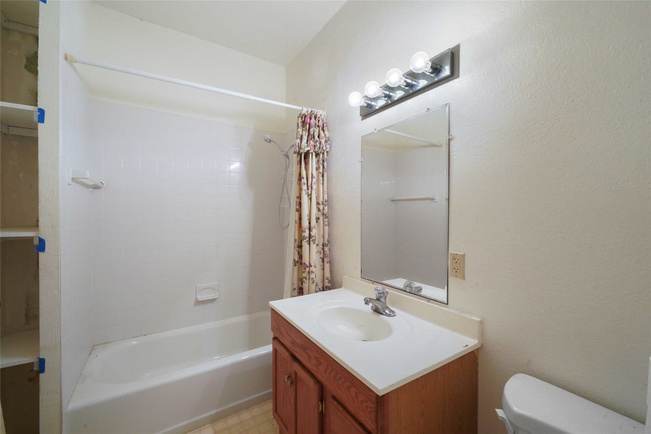 222 Ingram Street Property Photo 18