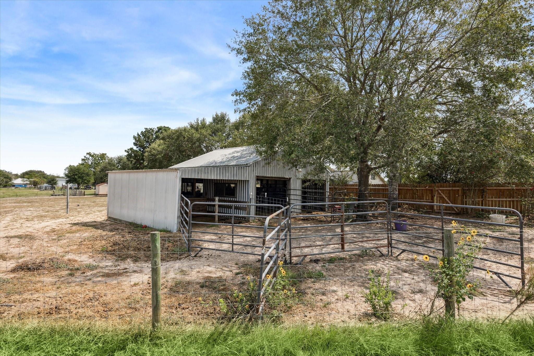 806 W Hacienda Property Photo 31