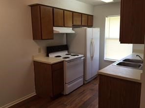 1103 Lincoln Street Property Photo 6