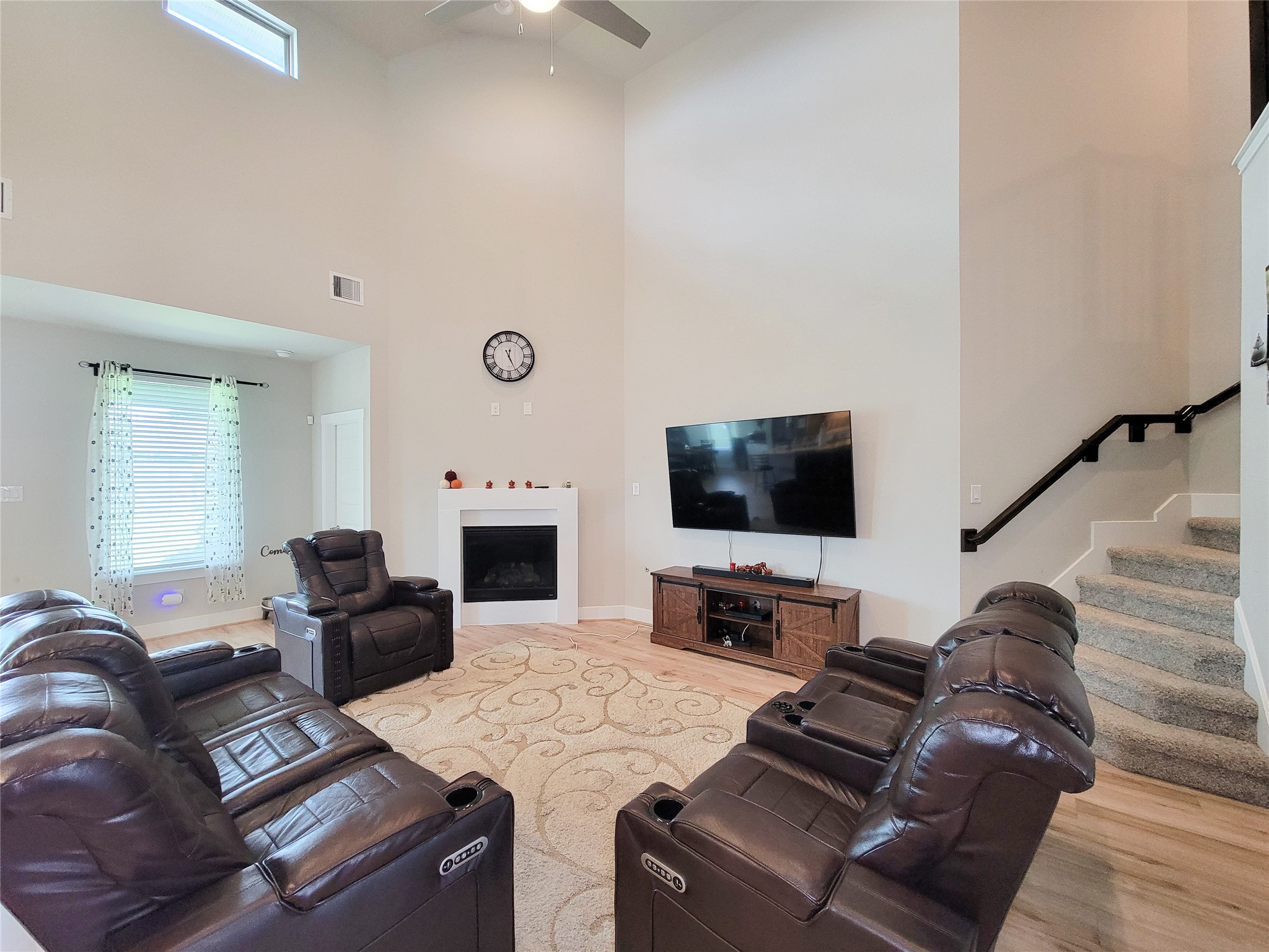 3534 Matterhorn Drive Property Photo 25
