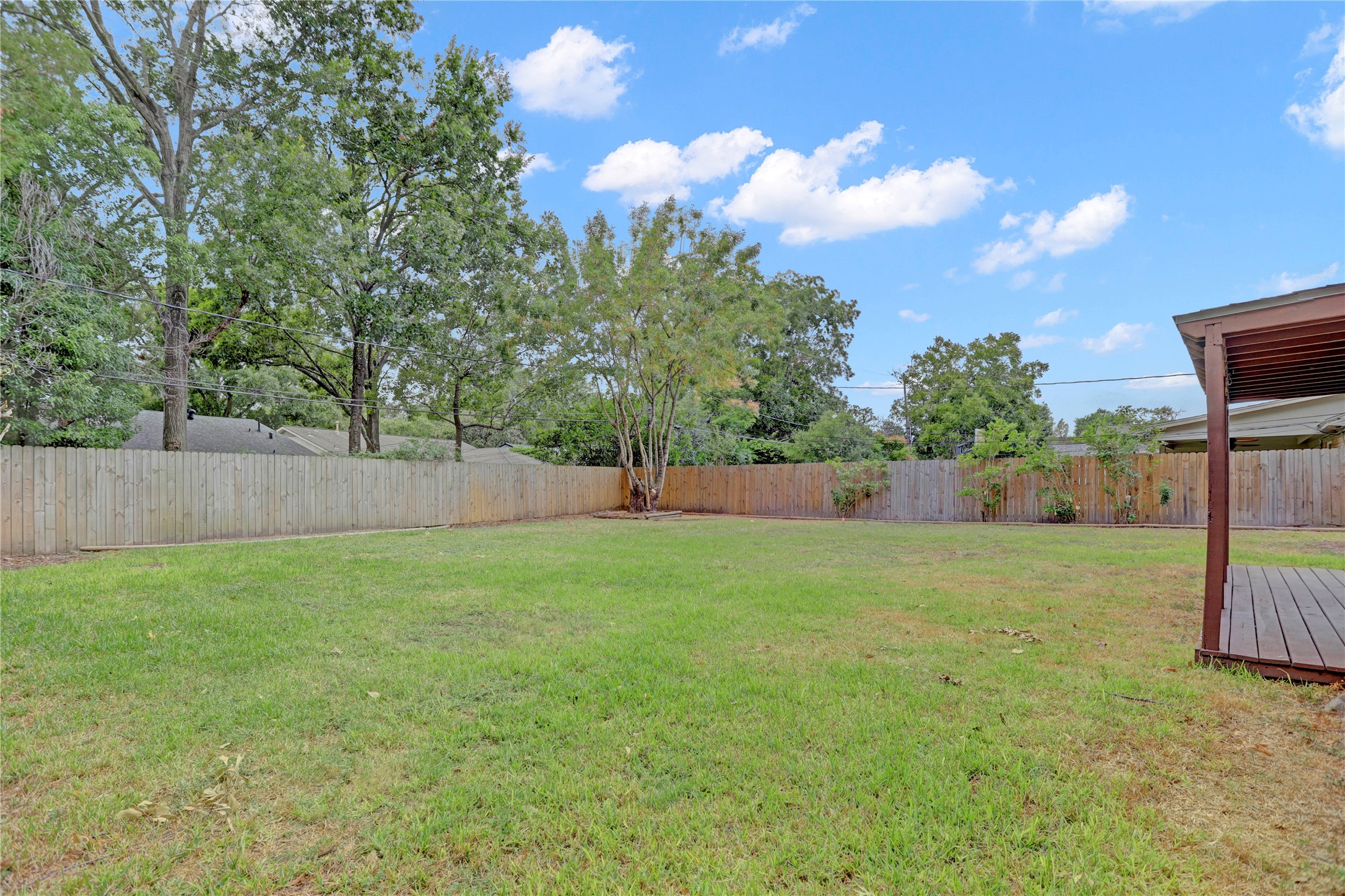 9631 Fairdale Lane Property Photo 20