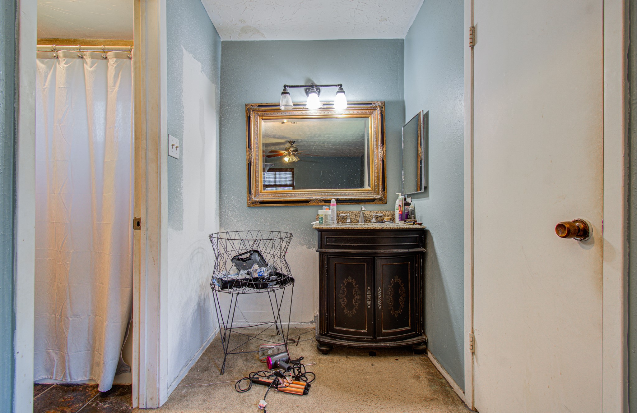 7503 Wovenwood Lane Property Photo 20