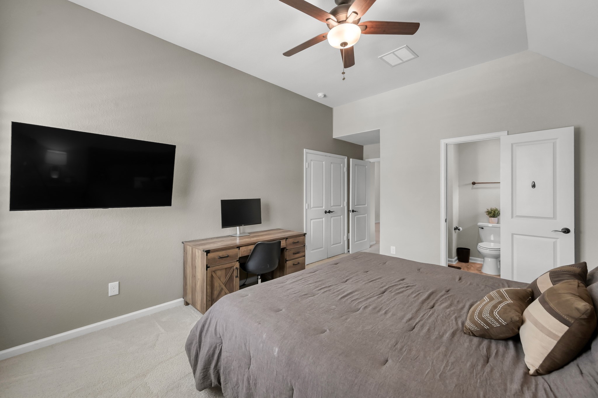 25015 Karacabey Court Property Photo 34