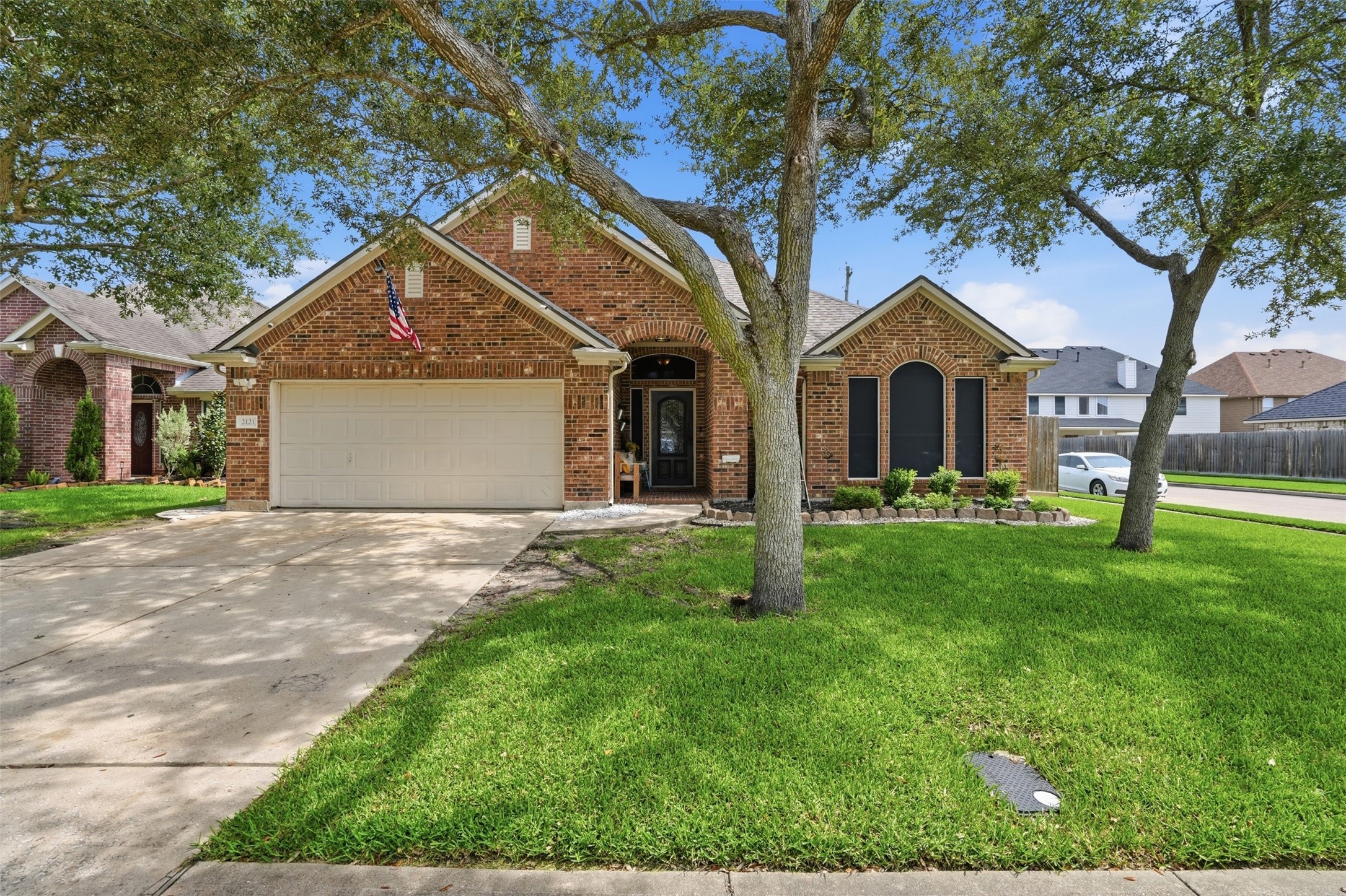 2121 Sugar Hill Drive Property Photo 1
