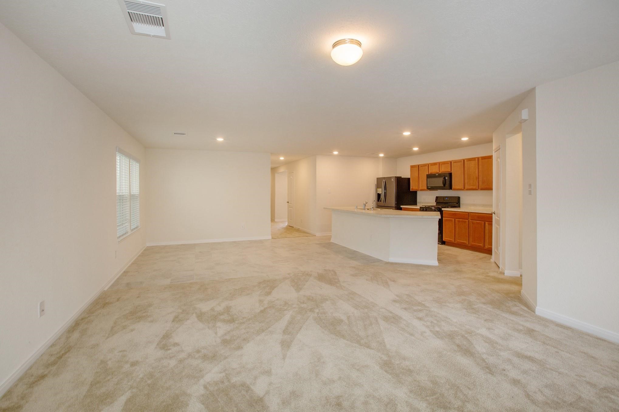 6855 Knoll Spring Way Property Photo 4