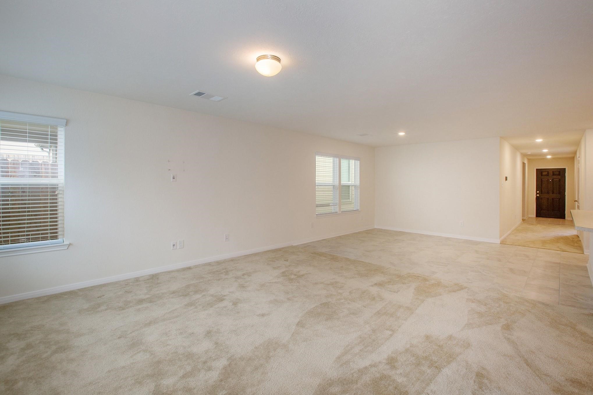 6855 Knoll Spring Way Property Photo 9