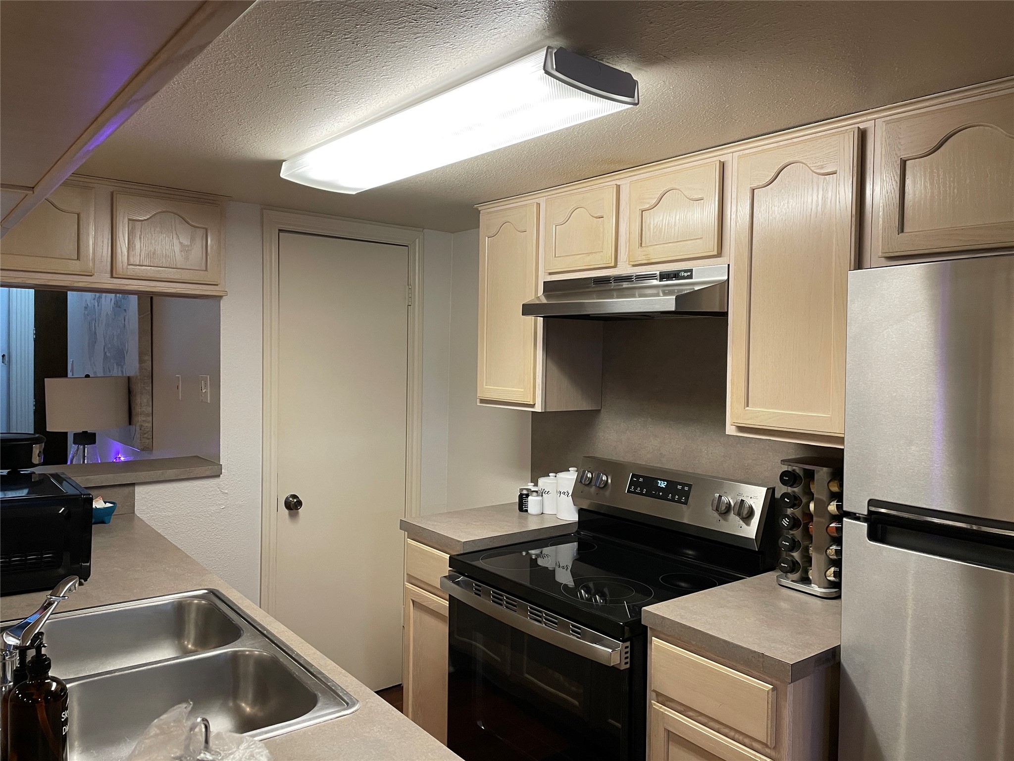 2118 Strand Street 207 Property Photo 11